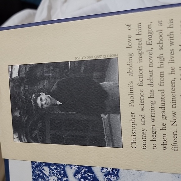 Books - Picture 3 of 6